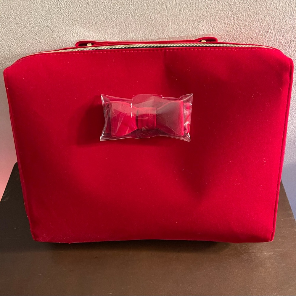 Estee Lauder Cosmetic Carry Case